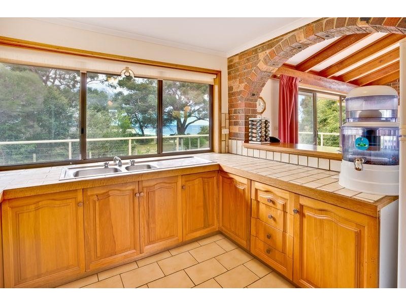 61 Surf  Cir, Tura Beach NSW 2548