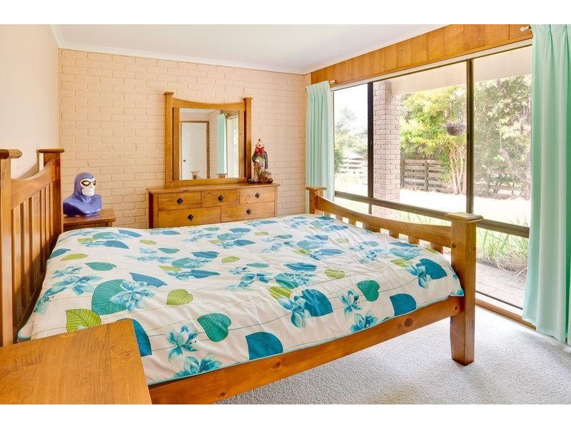 61 Surf  Cir, Tura Beach NSW 2548
