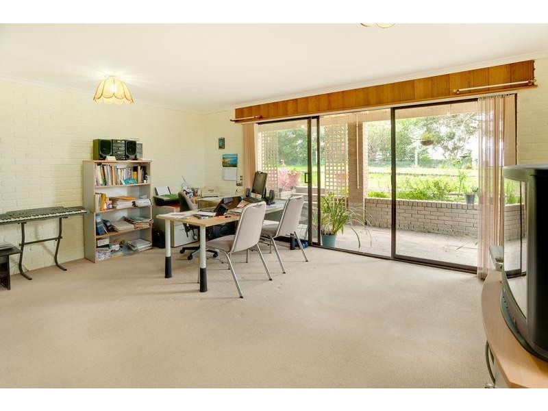 61 Surf  Cir, Tura Beach NSW 2548