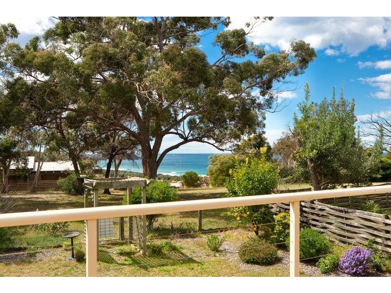 61 Surf  Cir, Tura Beach NSW 2548