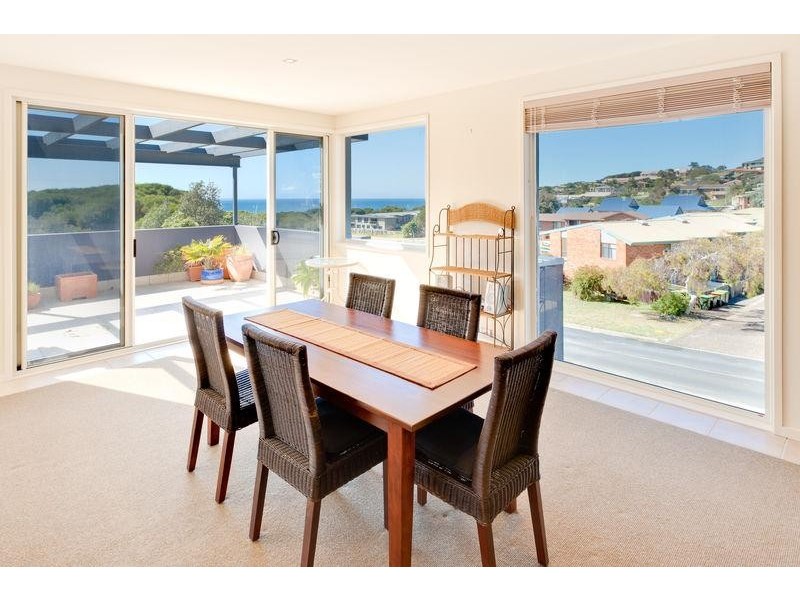 129 Tura Beach Dr, Tura Beach NSW 2548