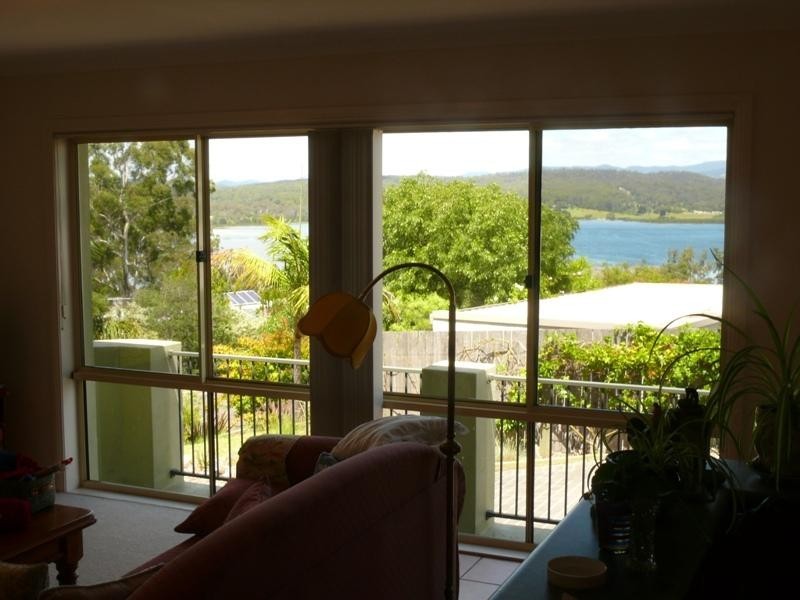 2/13 Lakewood Dr, Merimbula NSW 2548