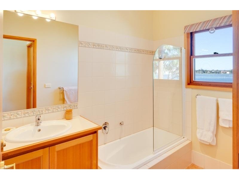 24 Main St, Merimbula NSW 2548