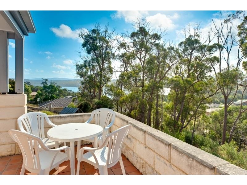 11 Teal Ct, Merimbula NSW 2548