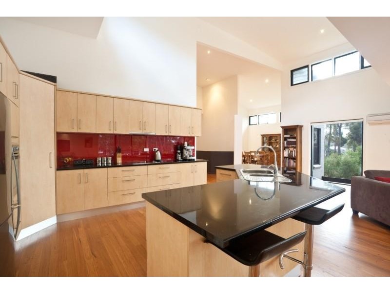 16 Kangaroo  Run, Tura Beach NSW 2548