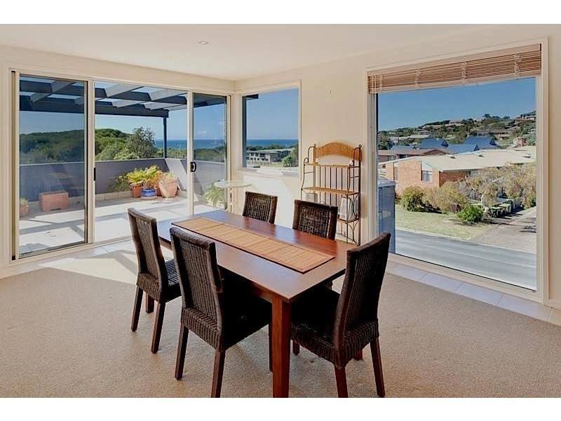 129 Tura Beach Dr, Tura Beach NSW 2548