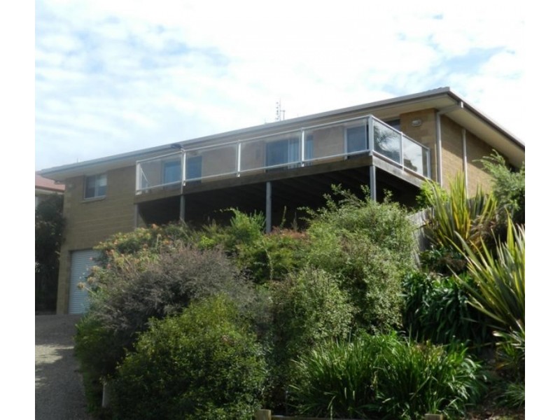 7 Garden  Cir, Merimbula NSW 2548