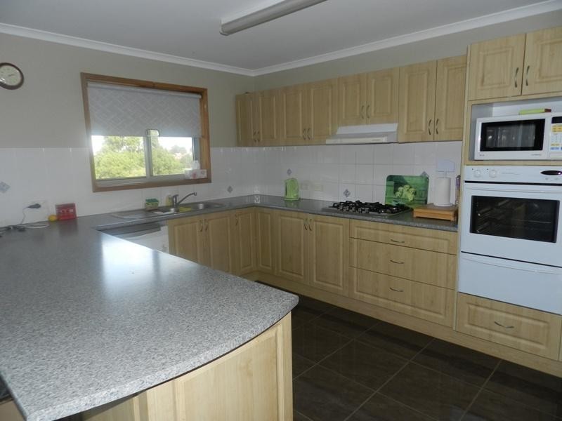 7 Garden  Cir, Merimbula NSW 2548