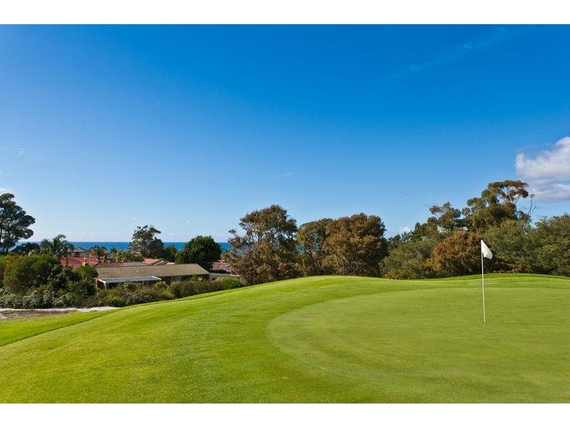 11 Hakea  Pl, Tura Beach NSW 2548