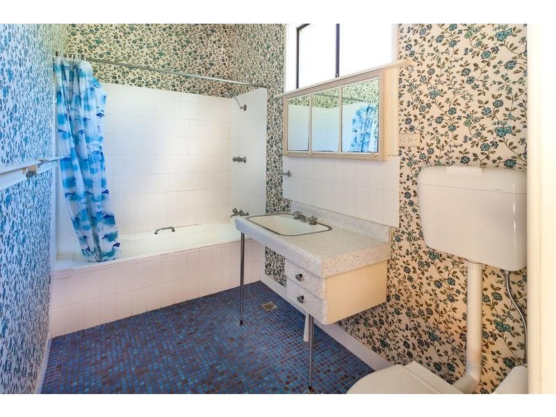 54 Lakeview  Ave, Merimbula NSW 2548