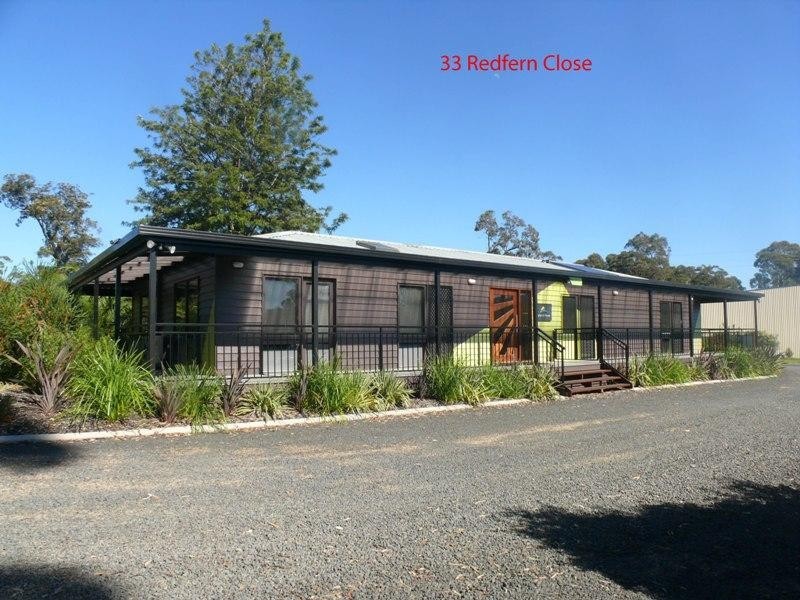 33 & 35 Redfern Cl, South Pambula NSW 2549