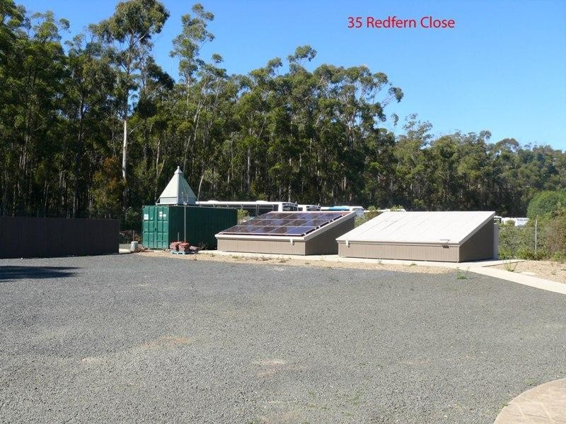 33 & 35 Redfern Cl, South Pambula NSW 2549