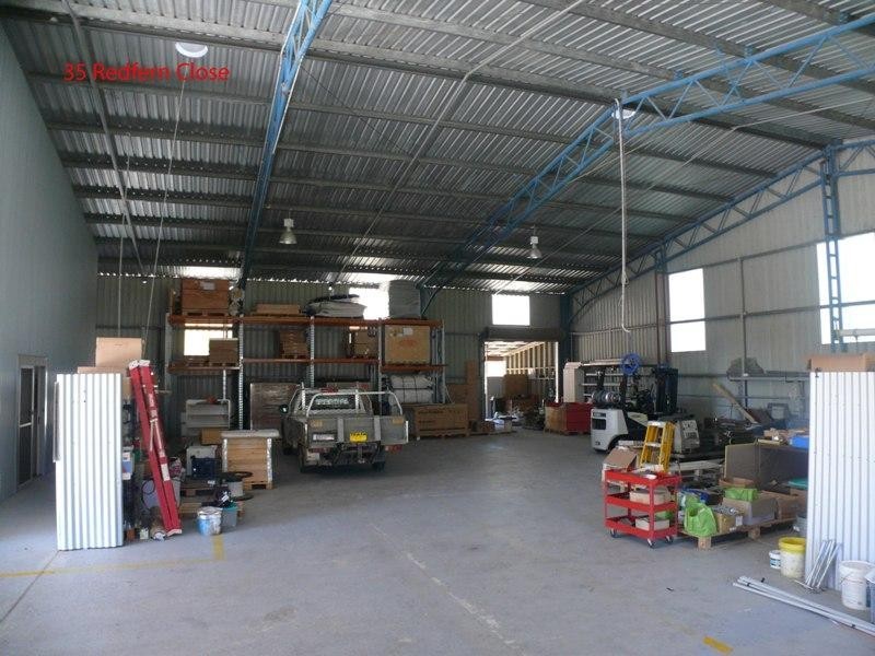 33 & 35 Redfern Cl, South Pambula NSW 2549