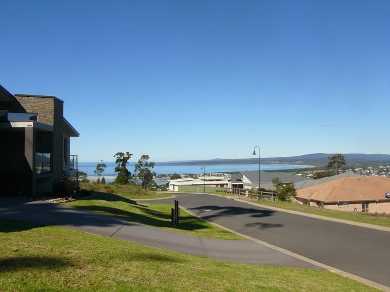 40 The Crest 0, Merimbula NSW 2548