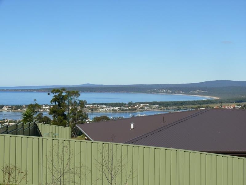 40 The Crest 0, Merimbula NSW 2548