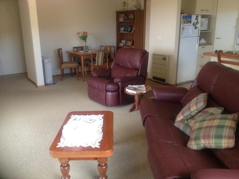 2/13 Berrambool  Dr, Merimbula NSW 2548