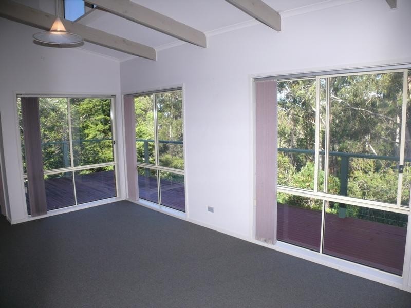 48 Surf  Cir, Tura Beach NSW 2548