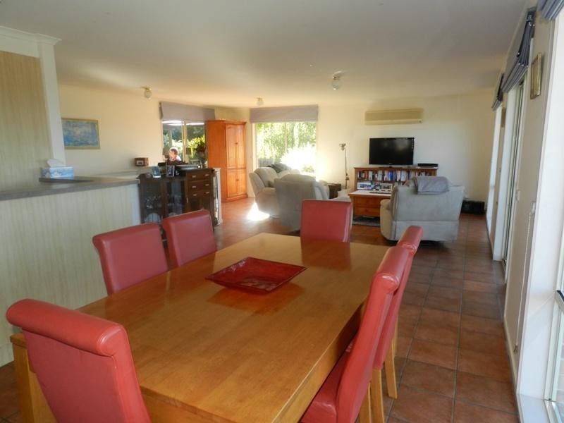 43 Yarrawood Ave, Merimbula NSW 2548