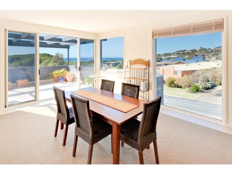 129 Tura Beach Dr, Tura Beach NSW 2548