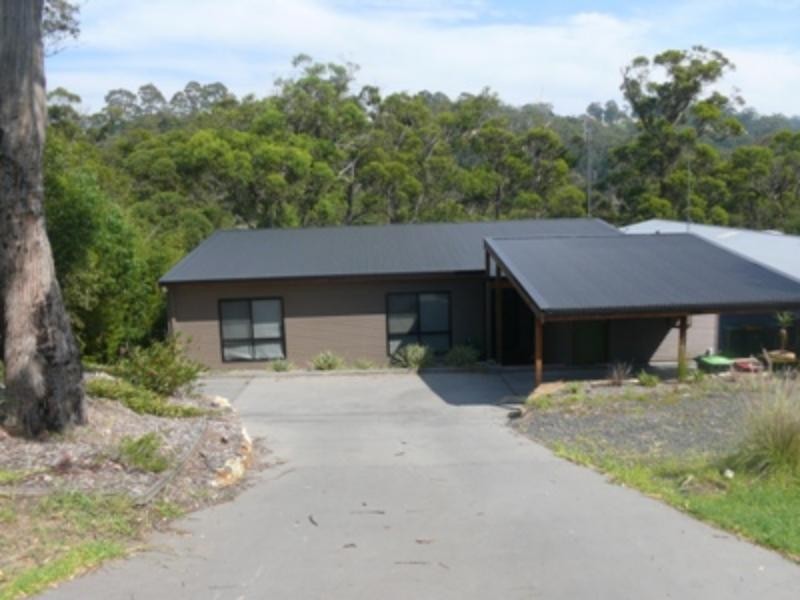 43 Sapphire Cres, Merimbula NSW 2548