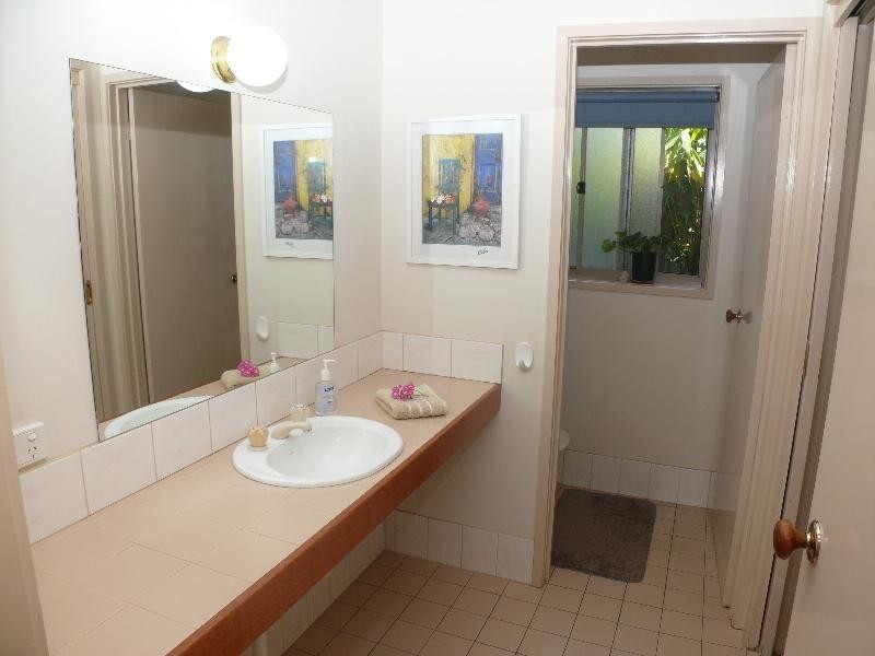 2/68 Headland Dr, Tura Beach NSW 2548