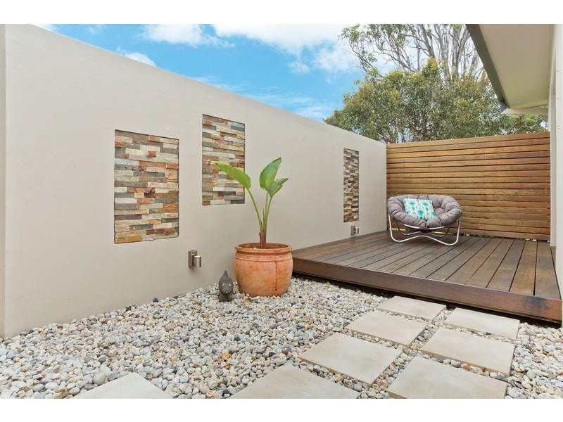 4 Lakeview Ave, Merimbula NSW 2548
