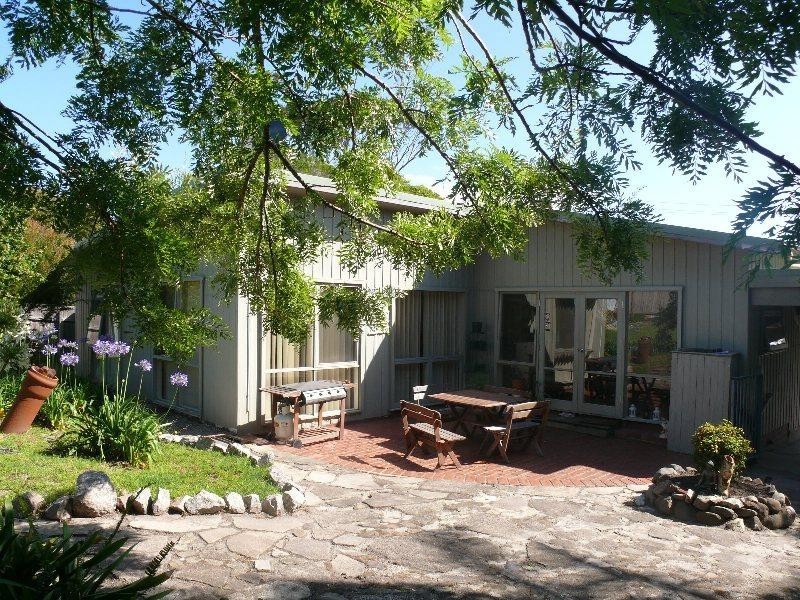 2 Hill  St, Merimbula NSW 2548