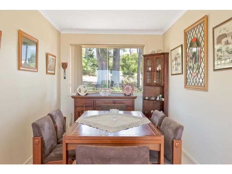 15 Flora Ct, Tura Beach NSW 2548