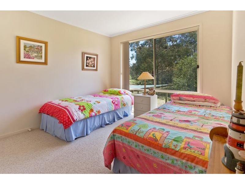 15 Flora Ct, Tura Beach NSW 2548