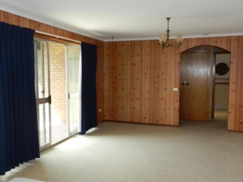 2/69 Monaro St, Merimbula NSW 2548