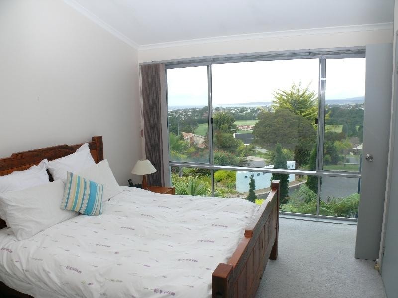 1/57-59 Berrambool Dr, Merimbula NSW 2548