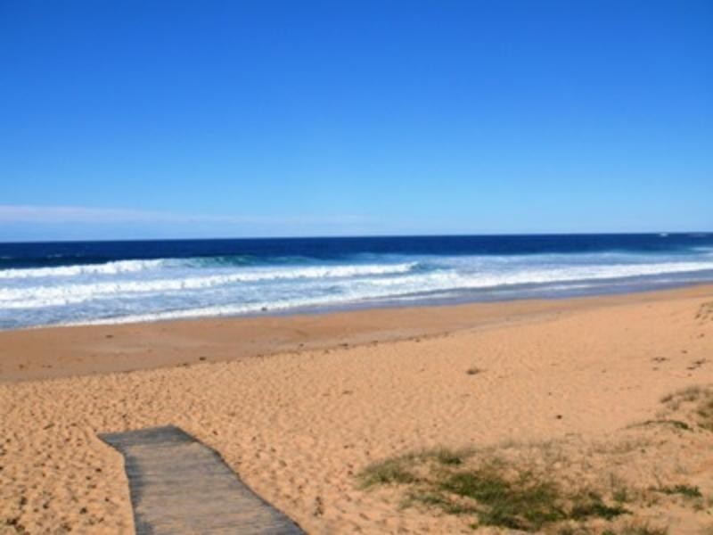 1/1 Surf Cir, Tura Beach NSW 2548