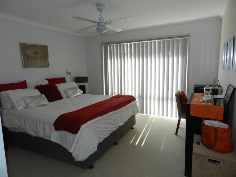 20 Pacific Way, Tura Beach NSW 2548
