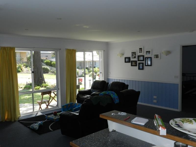 28 Elizabeth Pde, Tura Beach NSW 2548