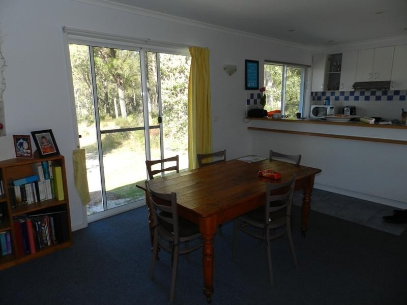 28 Elizabeth Pde, Tura Beach NSW 2548