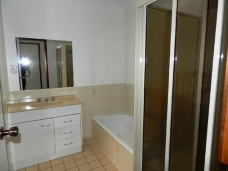 3/77 Culgoa  Cres, Pambula Beach NSW 2549