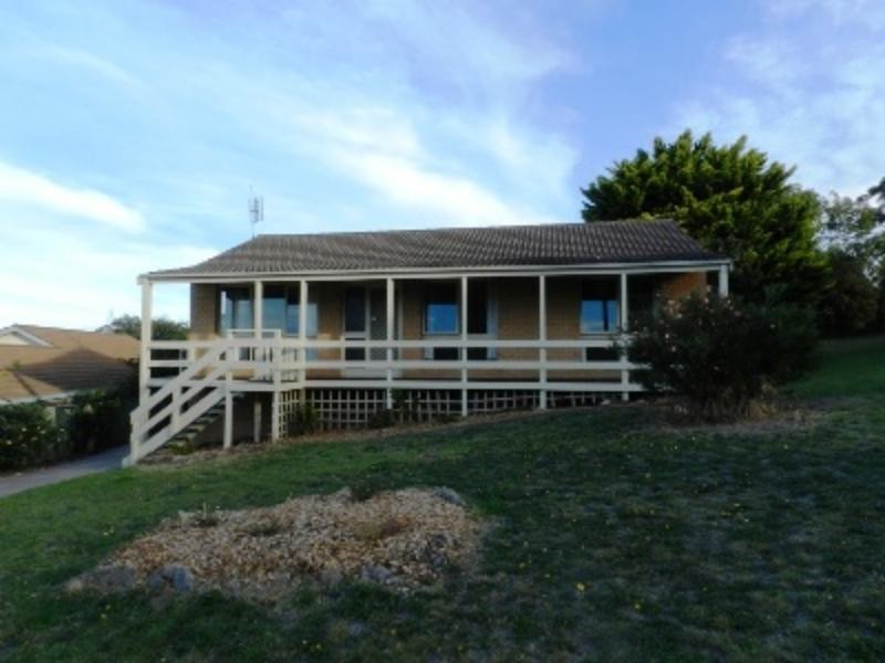 2 Melaleuca Ct, Tura Beach NSW 2548