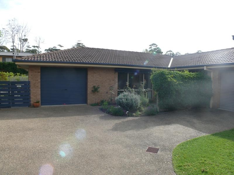 2/68 Headland Dr, Tura Beach NSW 2548
