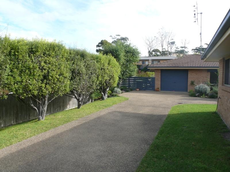 2/68 Headland Dr, Tura Beach NSW 2548