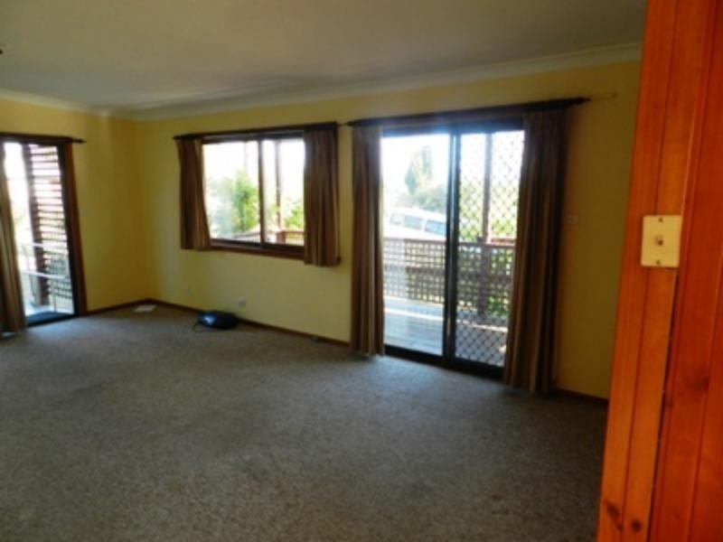 31 Phillip St, Wolumla NSW 2550