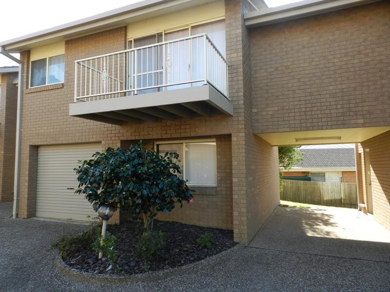 2/6 The  Fawy, Tura Beach NSW 2548