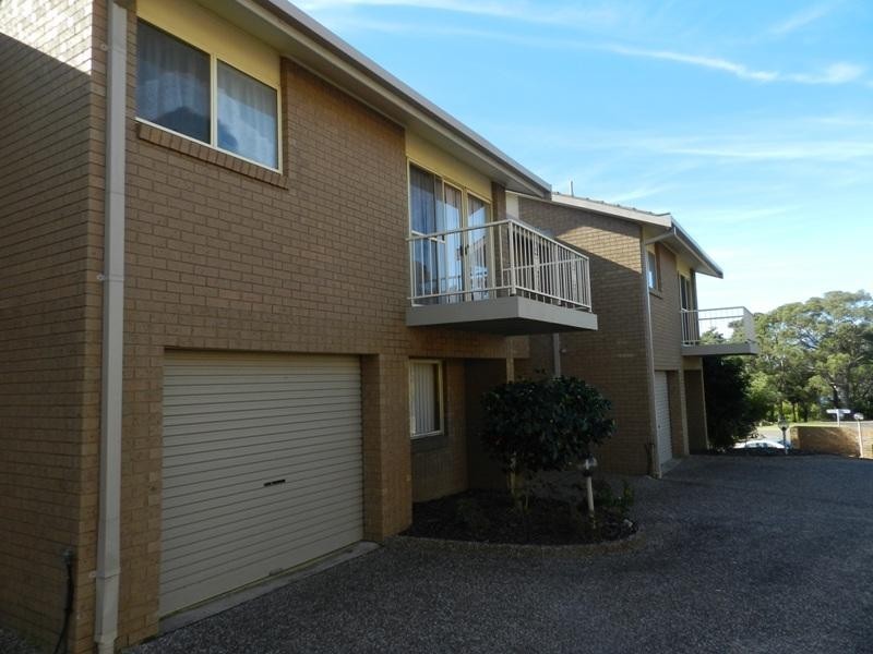 2/6 The  Fawy, Tura Beach NSW 2548
