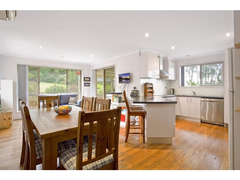 21c Elizabeth Pde, Tura Beach NSW 2548