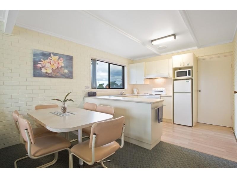 1/37 Ocean Dr, Merimbula NSW 2548
