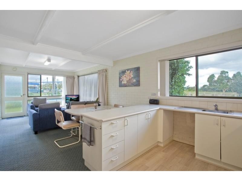 1/37 Ocean Dr, Merimbula NSW 2548