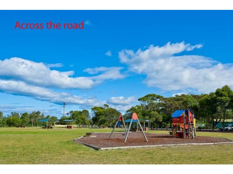 1/37 Ocean Dr, Merimbula NSW 2548