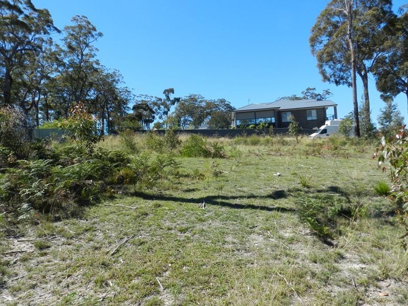 6 Whistler  Cl, Merimbula NSW 2548