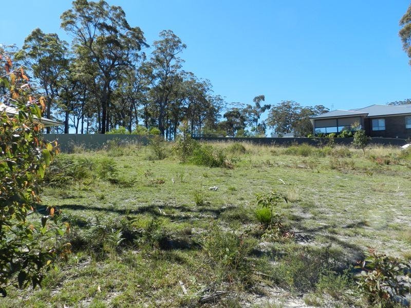 6 Whistler  Cl, Merimbula NSW 2548