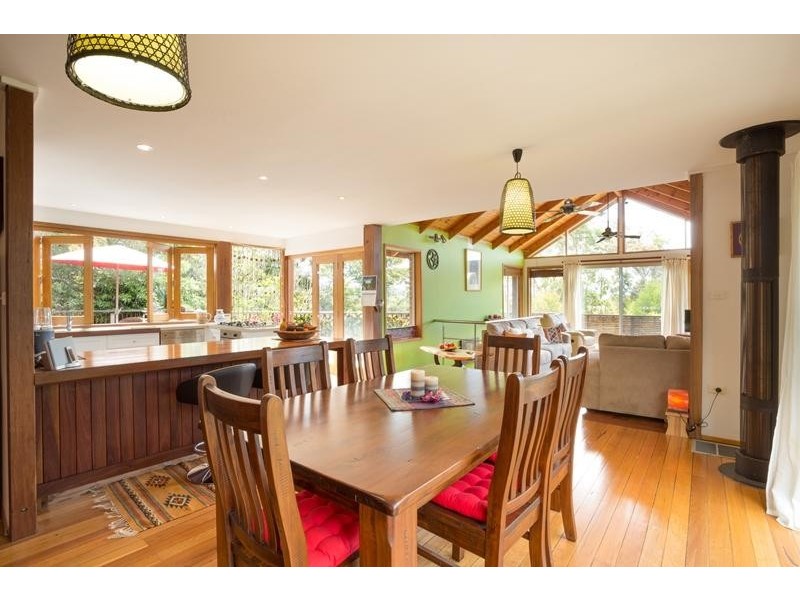 9 Booroo St, Pambula Beach NSW 2549