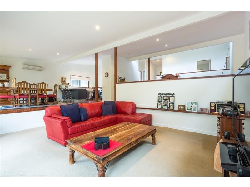 43 Sapphire Cres, Merimbula NSW 2548